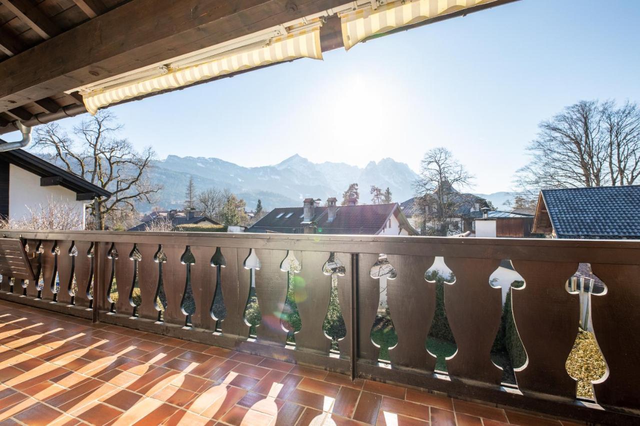 Aussicht Apartment Garmisch-Partenkirchen Luaran gambar