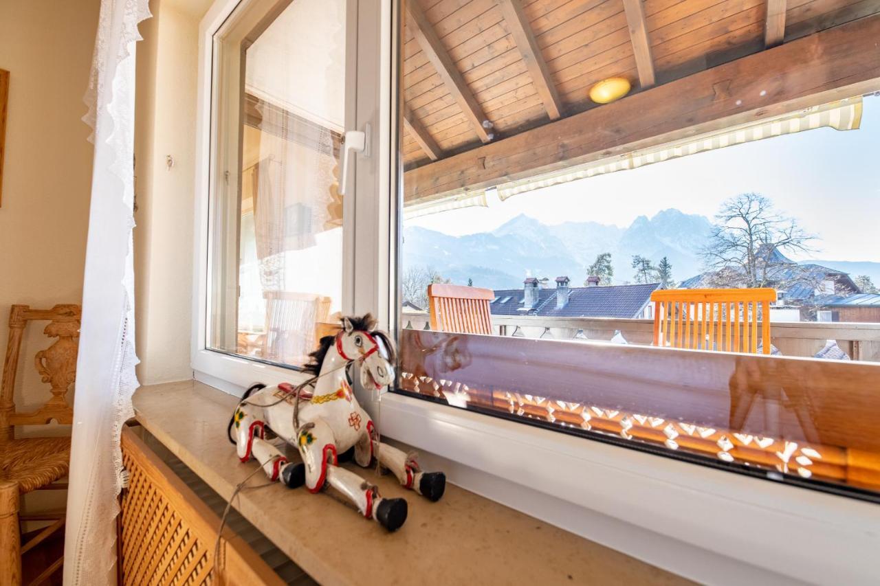 Aussicht Apartment Garmisch-Partenkirchen Luaran gambar