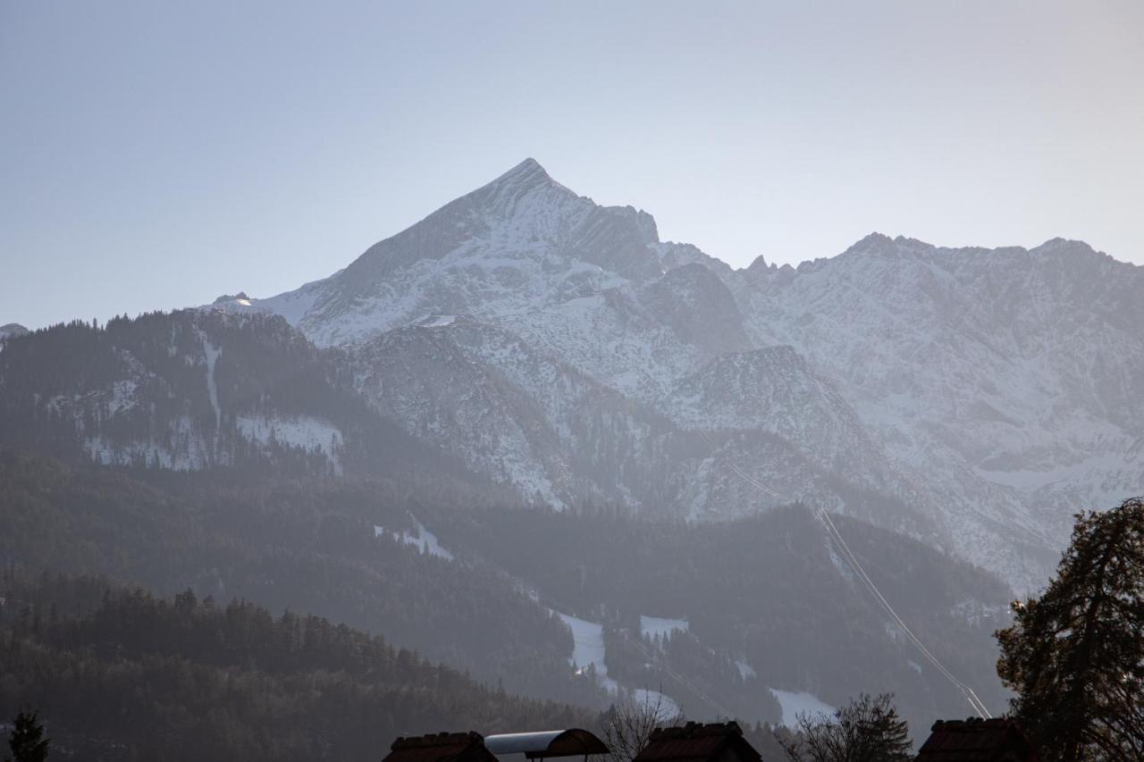 Aussicht Apartment Garmisch-Partenkirchen Luaran gambar